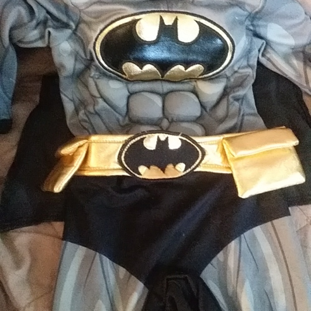 Batman 0 - 6 month Halloween Costume - Picture 3 of 9